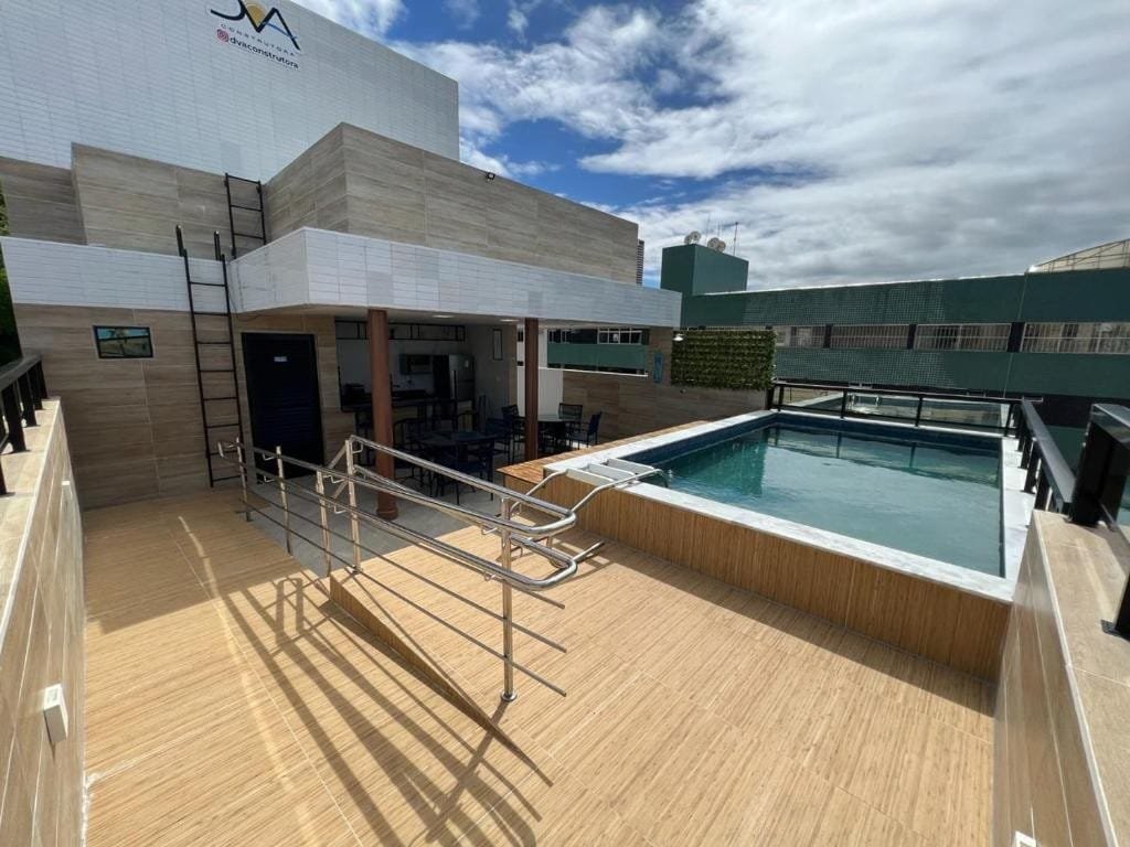 Flat DVA Cabo Branco Mobiliado 30m² para Investir ou Morar