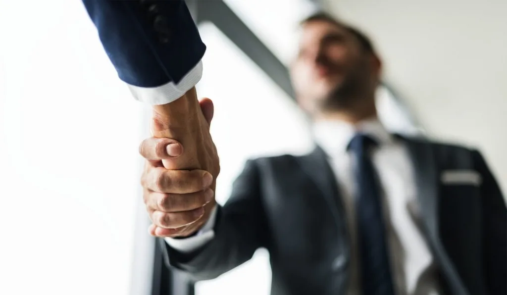 Descubra-porque-somente-o-Corretor-pode-Intermediar-Vender-e-Publicar-Imóveis