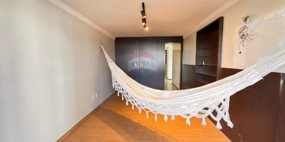 L_0b553353-04aa-4504-a498-79d8244806f3