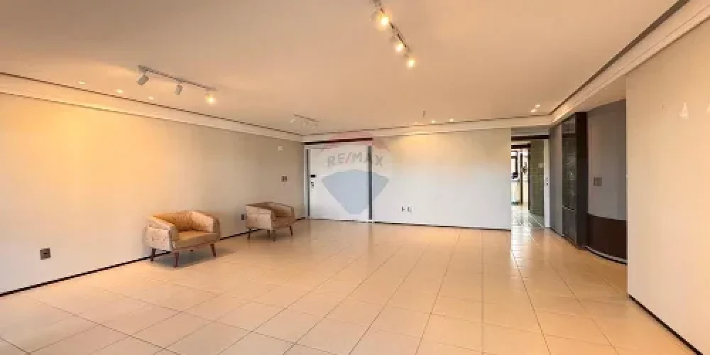 L_ba54ff1b-d51f-4a59-950e-c4e63db42326