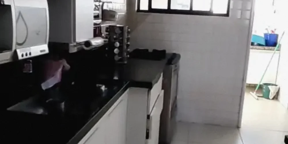 Screenshot_2025-03-30-01-17-48-231_com.miui.videoplayer