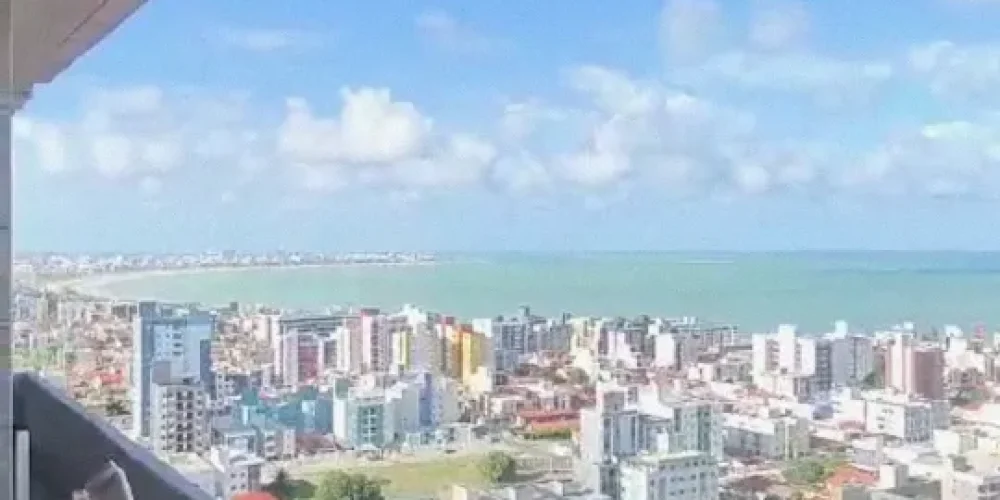 Screenshot_2025-08-13-23-53-11-104_com.miui.videoplayer