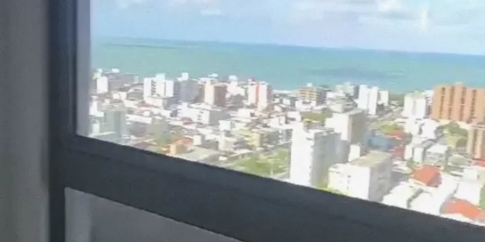 Screenshot_2025-08-13-23-55-08-937_com.miui.videoplayer