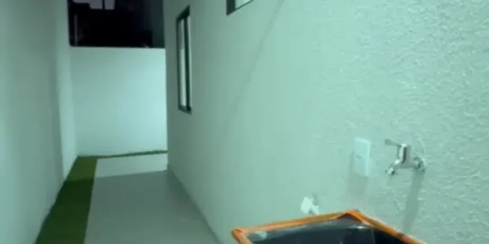 Screenshot_2025-08-27-12-51-04-129_com.miui.videoplayer