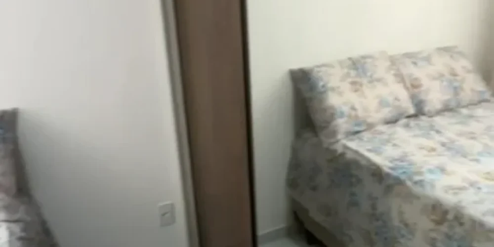 Screenshot_2025-09-18-14-22-26-431_com.miui.videoplayer