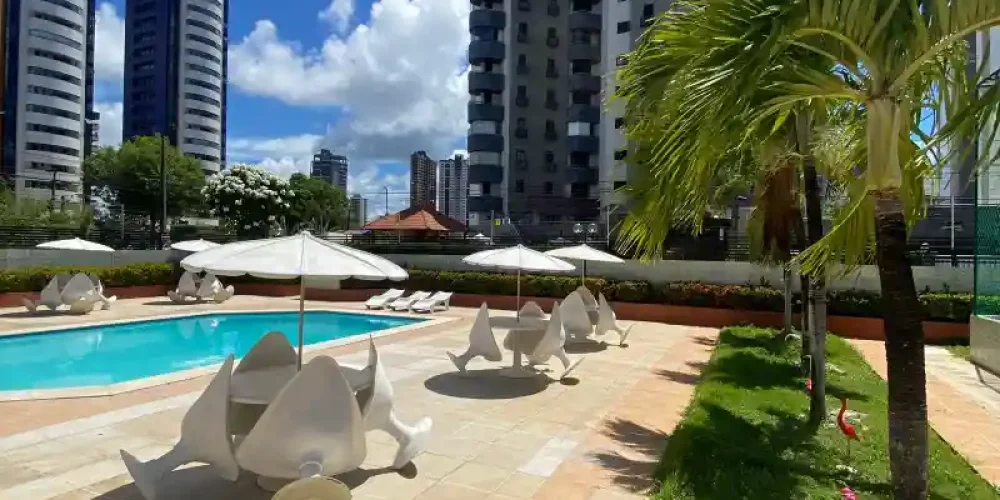 e5b11508-69f4-42a1-93bf-f4250eca4da6